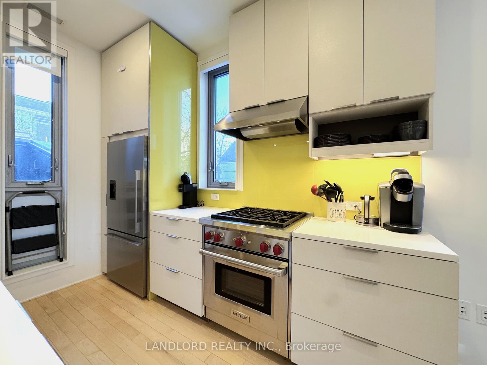 Th1 - 15 Cummings Street, Toronto, Ontario  M4M 1M7 - Photo 9 - E12616166