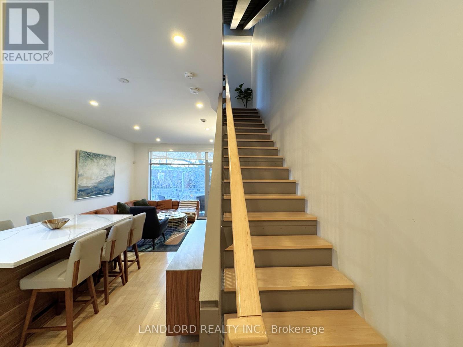 Th1 - 15 Cummings Street, Toronto, Ontario  M4M 1M7 - Photo 11 - E12616166