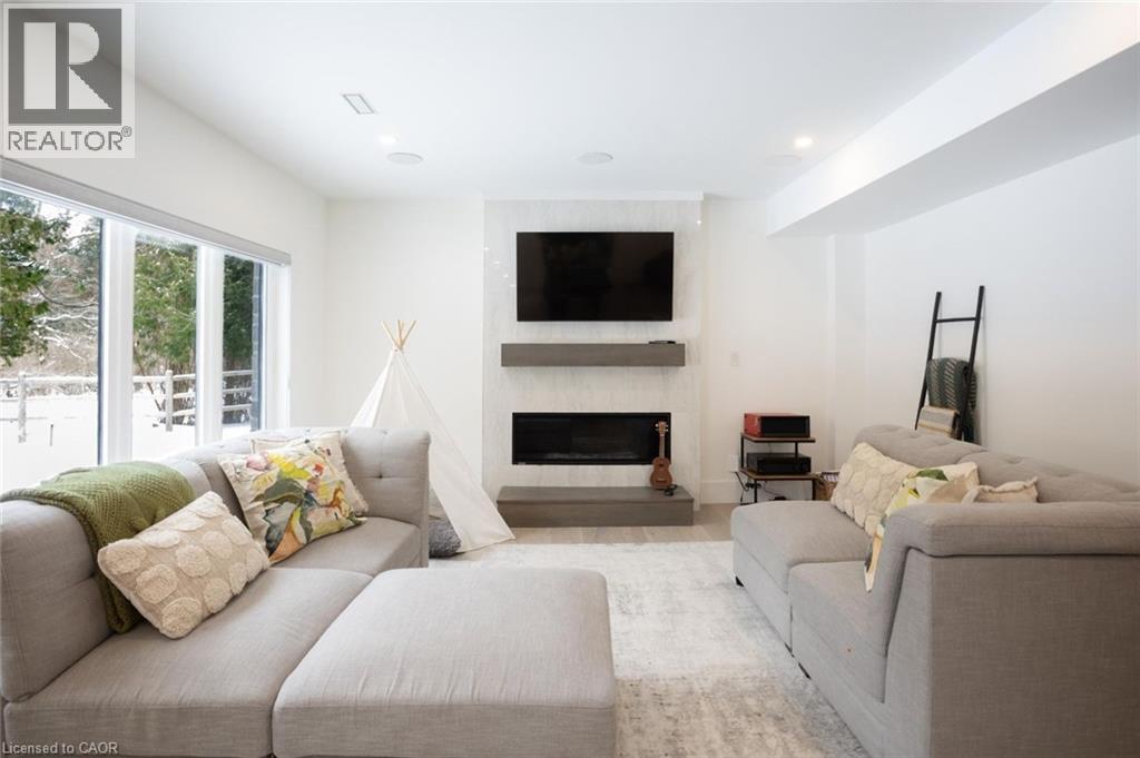 1095 Mineral Springs Road, Ancaster, Ontario  L9H 5E3 - Photo 41 - 40798743