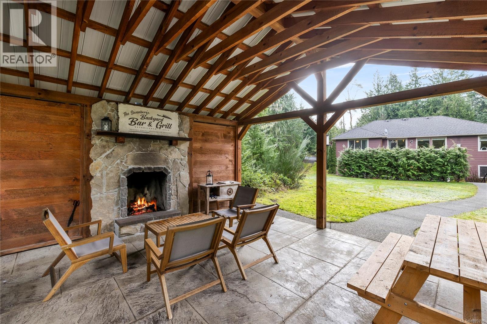 1755 Galvin Pl, Qualicum Beach, British Columbia  V9K 2V3 - Photo 5 - 1023735