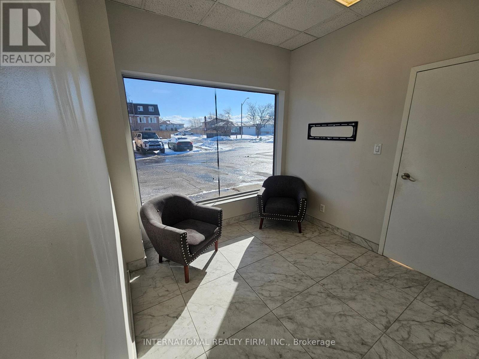 2 - 833 WESTLOCK ROAD