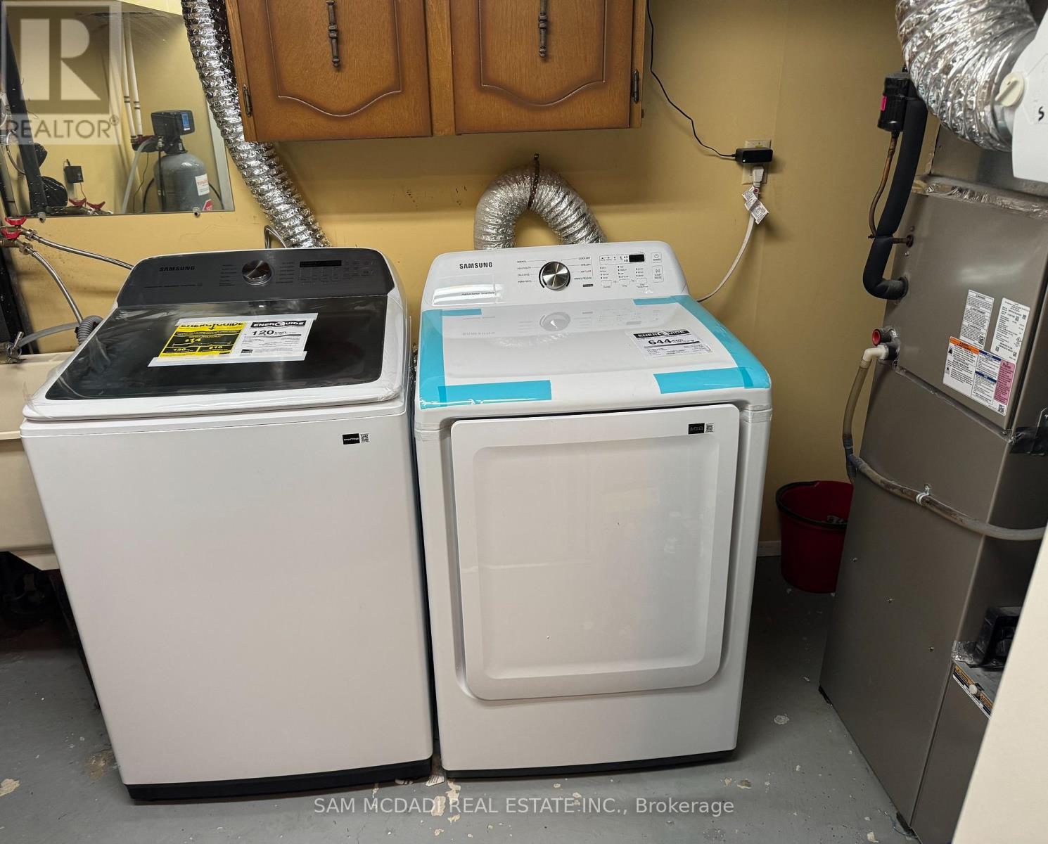 522 Roseheath Drive, Milton, Ontario  L9T 4V6 - Photo 31 - W12481243