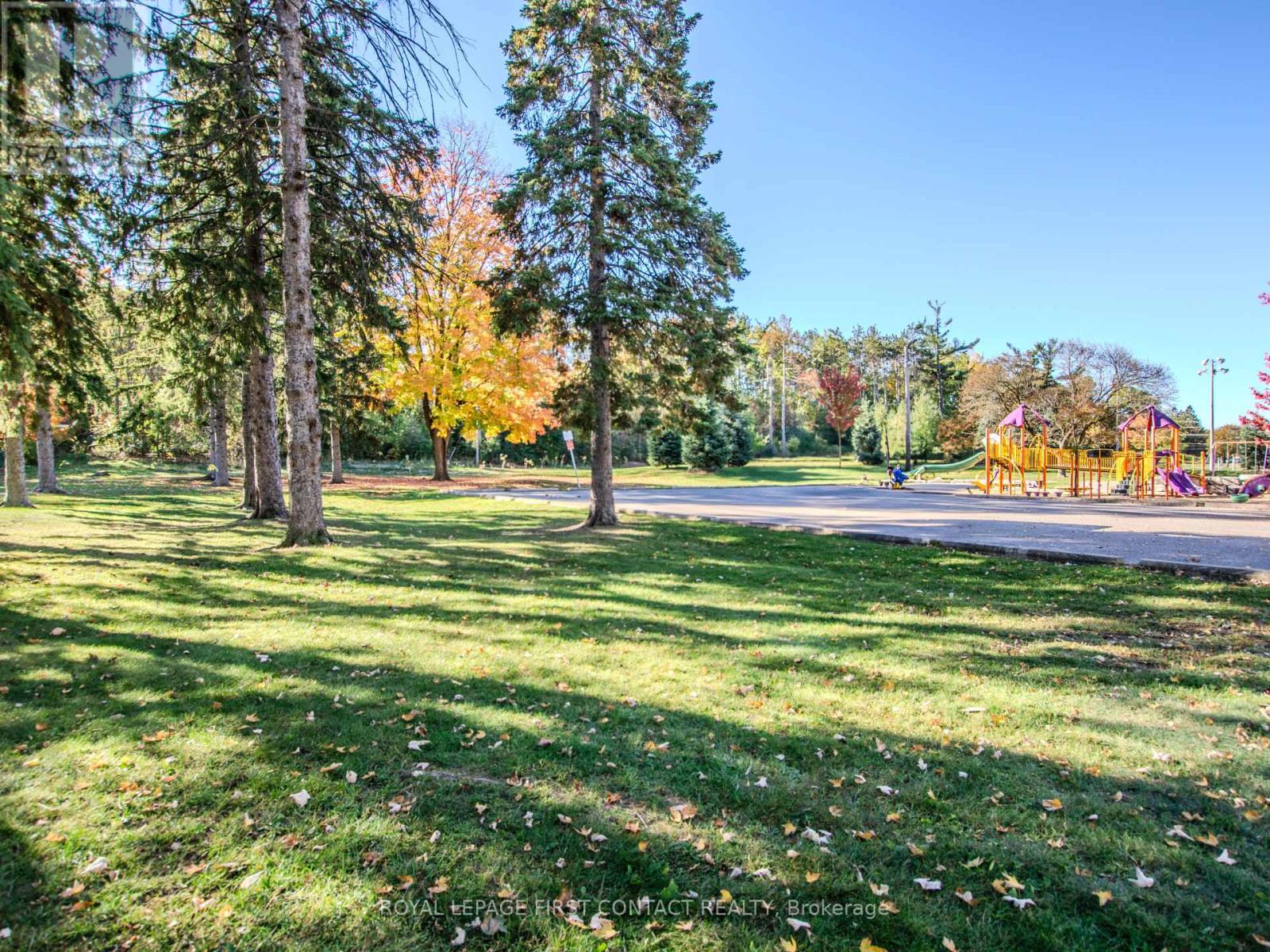 25 Holgate Street, Barrie, Ontario  L4N 2T6 - Photo 47 - S12486413