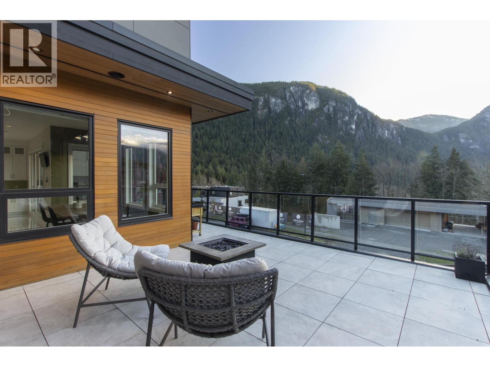 2237 Windsail Place, Squamish, British Columbia  V8B 0T6 - Photo 15 - R3080598