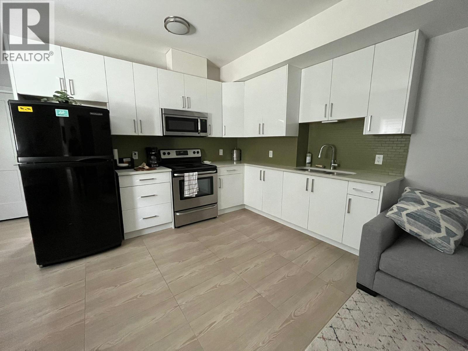 2237 Windsail Place, Squamish, British Columbia  V8B 0T6 - Photo 33 - R3080598