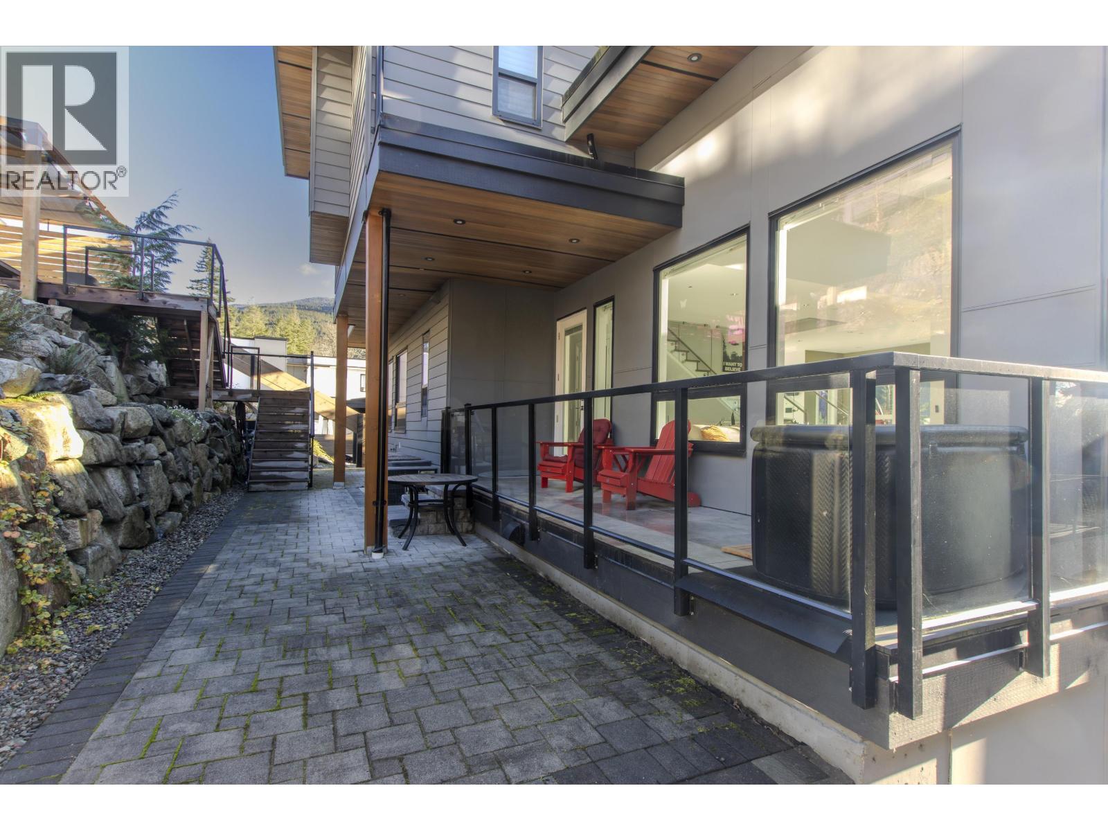 2237 Windsail Place, Squamish, British Columbia  V8B 0T6 - Photo 23 - R3080598