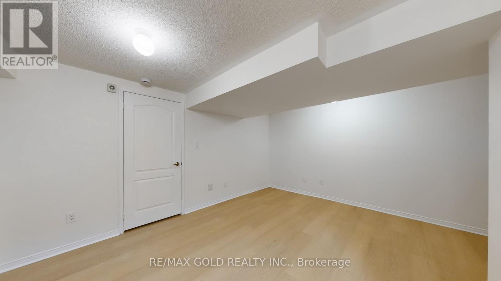 26 Applegrove Court, Brampton, Ontario  L6R 2Y8 - Photo 30 - W12714312