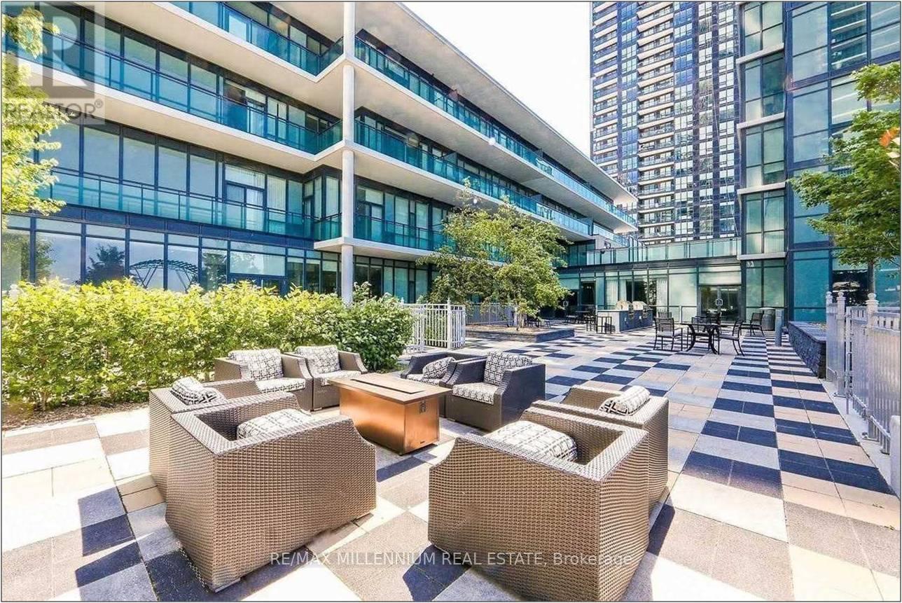 502 - 4070 Confederation Parkway, Mississauga, Ontario  L5B 0E9 - Photo 3 - W12714374