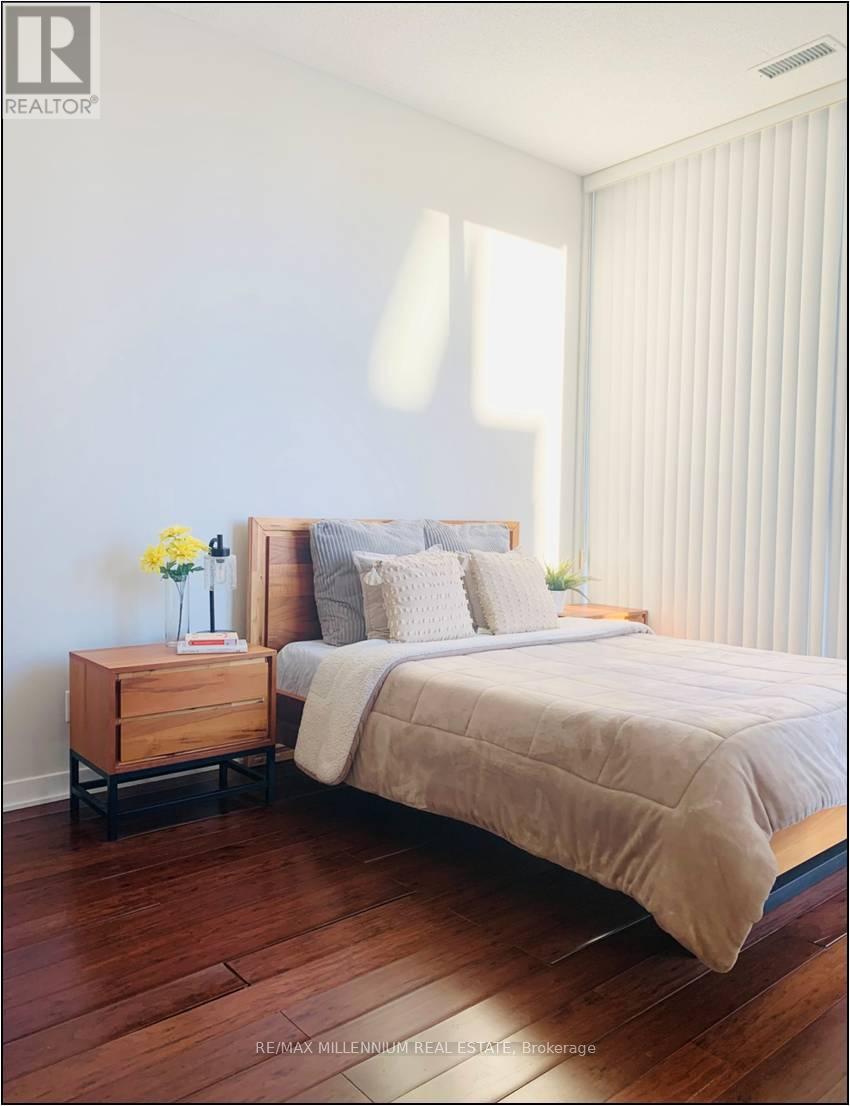 502 - 4070 Confederation Parkway, Mississauga, Ontario  L5B 0E9 - Photo 7 - W12714374