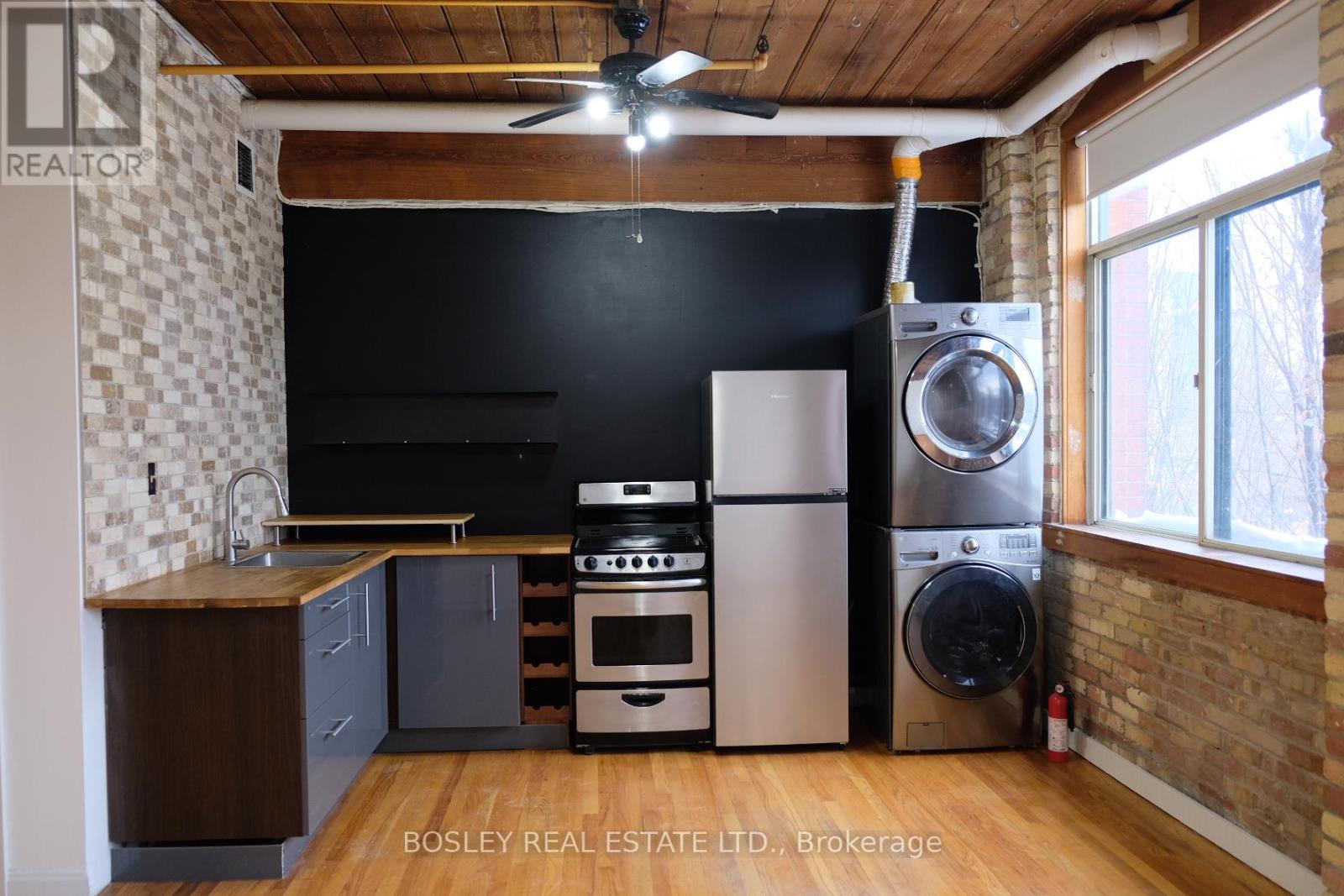 211 - 24 Noble Street, Toronto, Ontario  M6K 2C8 - Photo 5 - W12714486