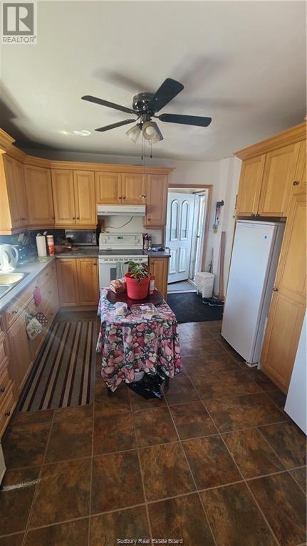 385 Lasalle Boulevard, Sudbury, Ontario  P3A 1W7 - Photo 4 - 2126147