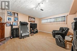 53 Bluerock Crescent, Cambridge, Ontario  N1R 7B7 - Photo 6 - X12714322