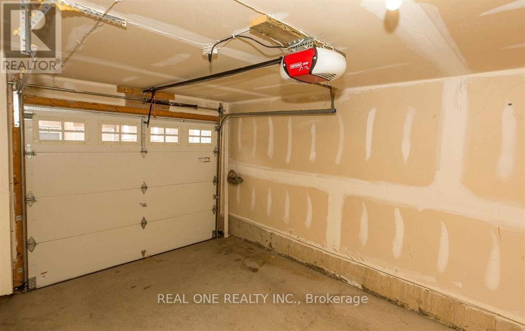 16 Dorchester Terrace, Hamilton, Ontario  L8J 0G4 - Photo 14 - X12714412