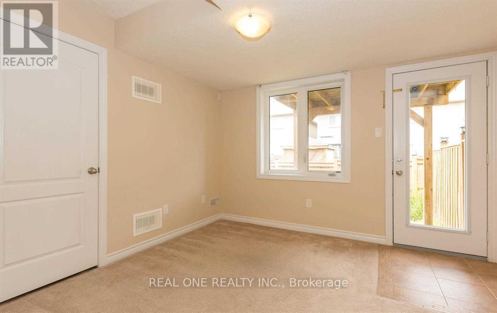 16 Dorchester Terrace, Hamilton, Ontario  L8J 0G4 - Photo 3 - X12714412