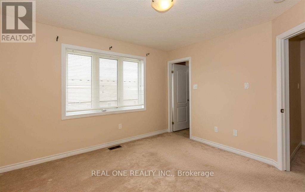 16 Dorchester Terrace, Hamilton, Ontario  L8J 0G4 - Photo 9 - X12714412