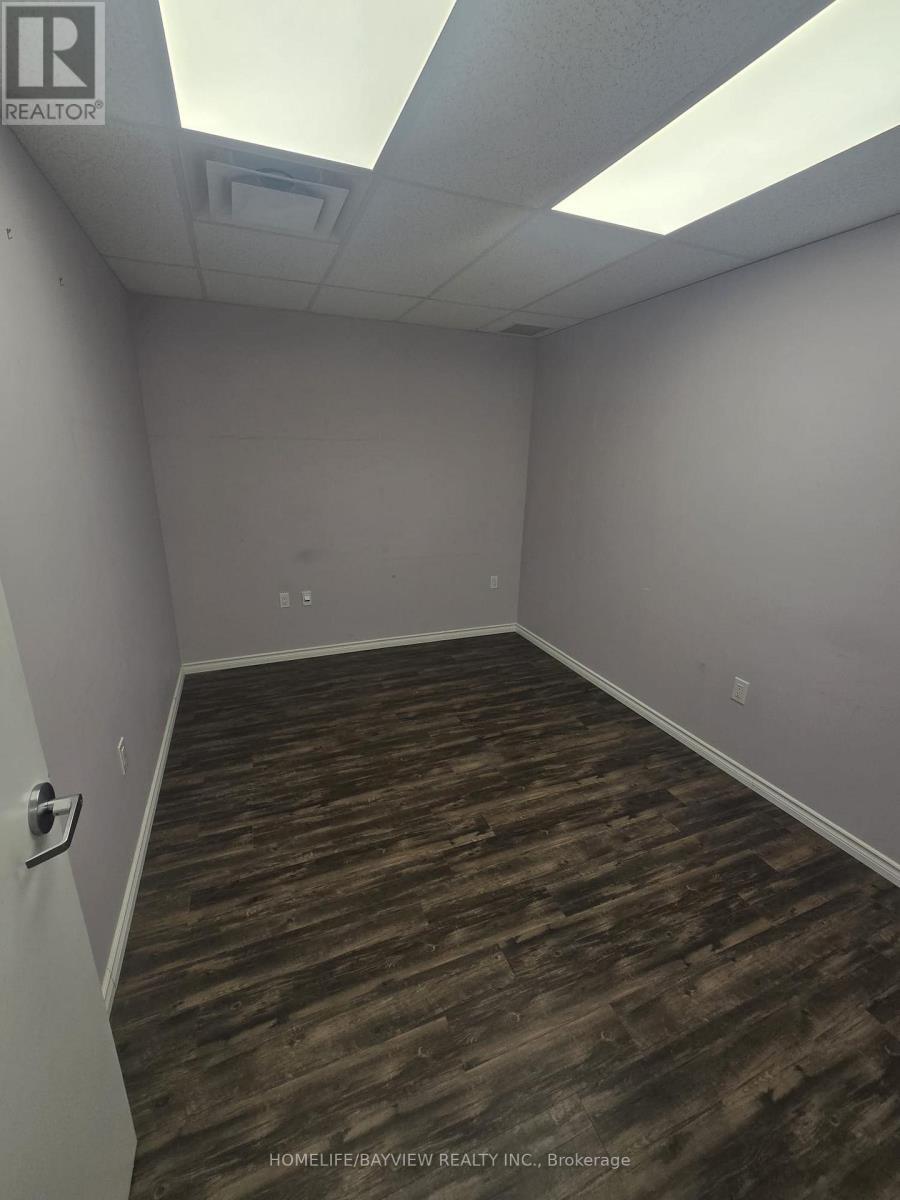 C15 - 140 Welland Avenue, St. Catharines, Ontario  L2R 2N6 - Photo 10 - X12714422