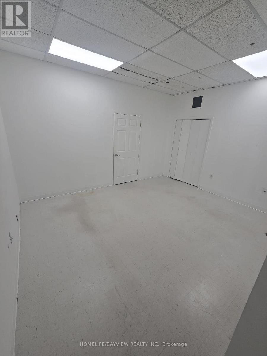 C15 - 140 Welland Avenue, St. Catharines, Ontario  L2R 2N6 - Photo 18 - X12714422