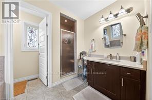 20 Hinrichs Crescent, Cambridge, Ontario  N1T 0A8 - Photo 23 - X12714460