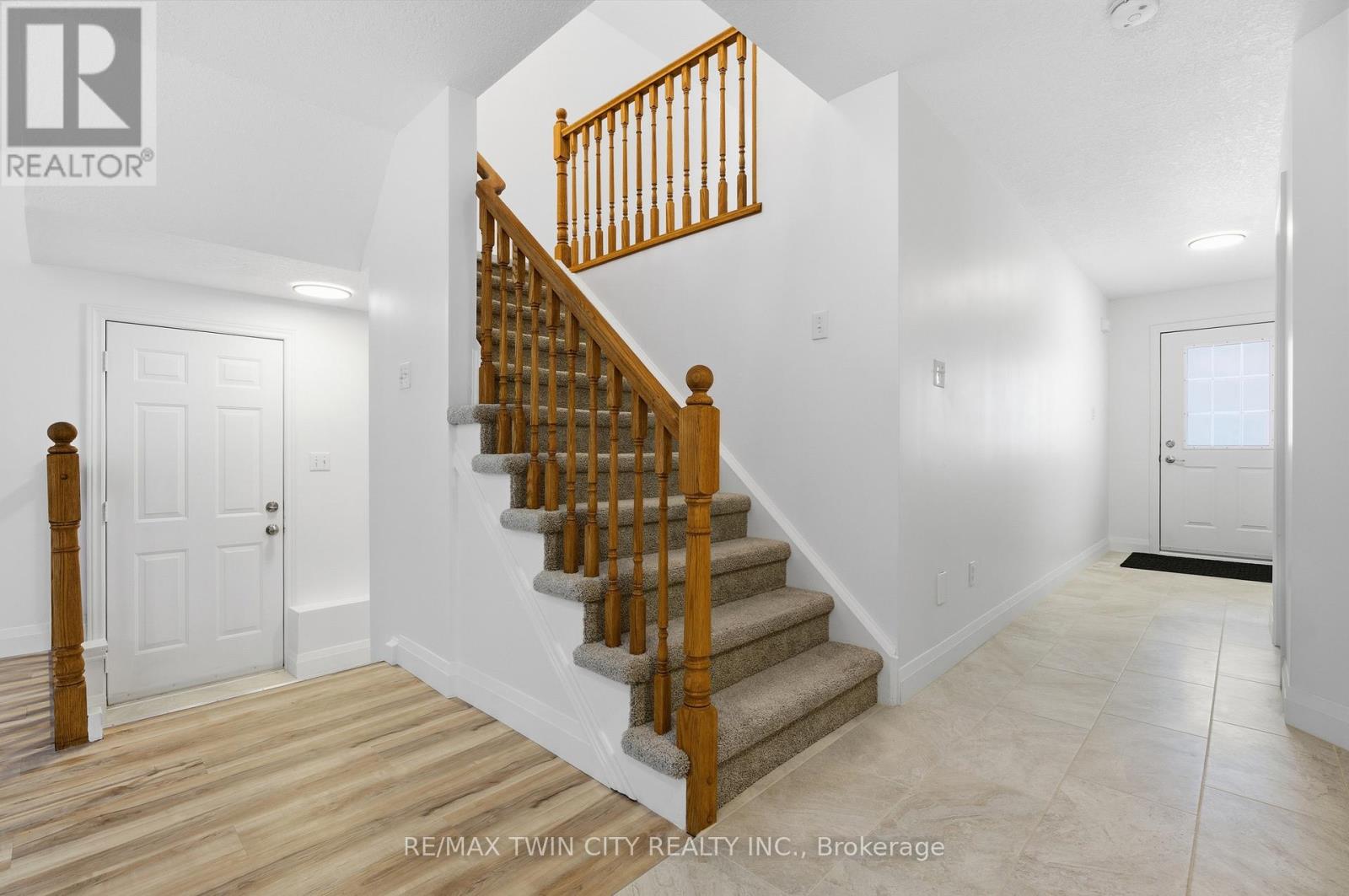 50 Dahlia Street, Kitchener, Ontario  N2E 4B1 - Photo 15 - X12714482