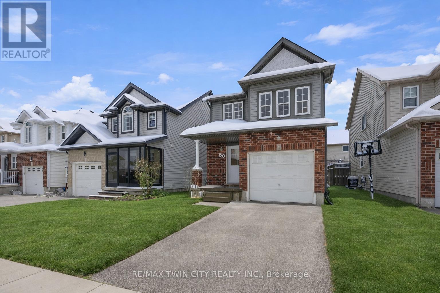 50 Dahlia Street, Kitchener, Ontario  N2E 4B1 - Photo 2 - X12714482