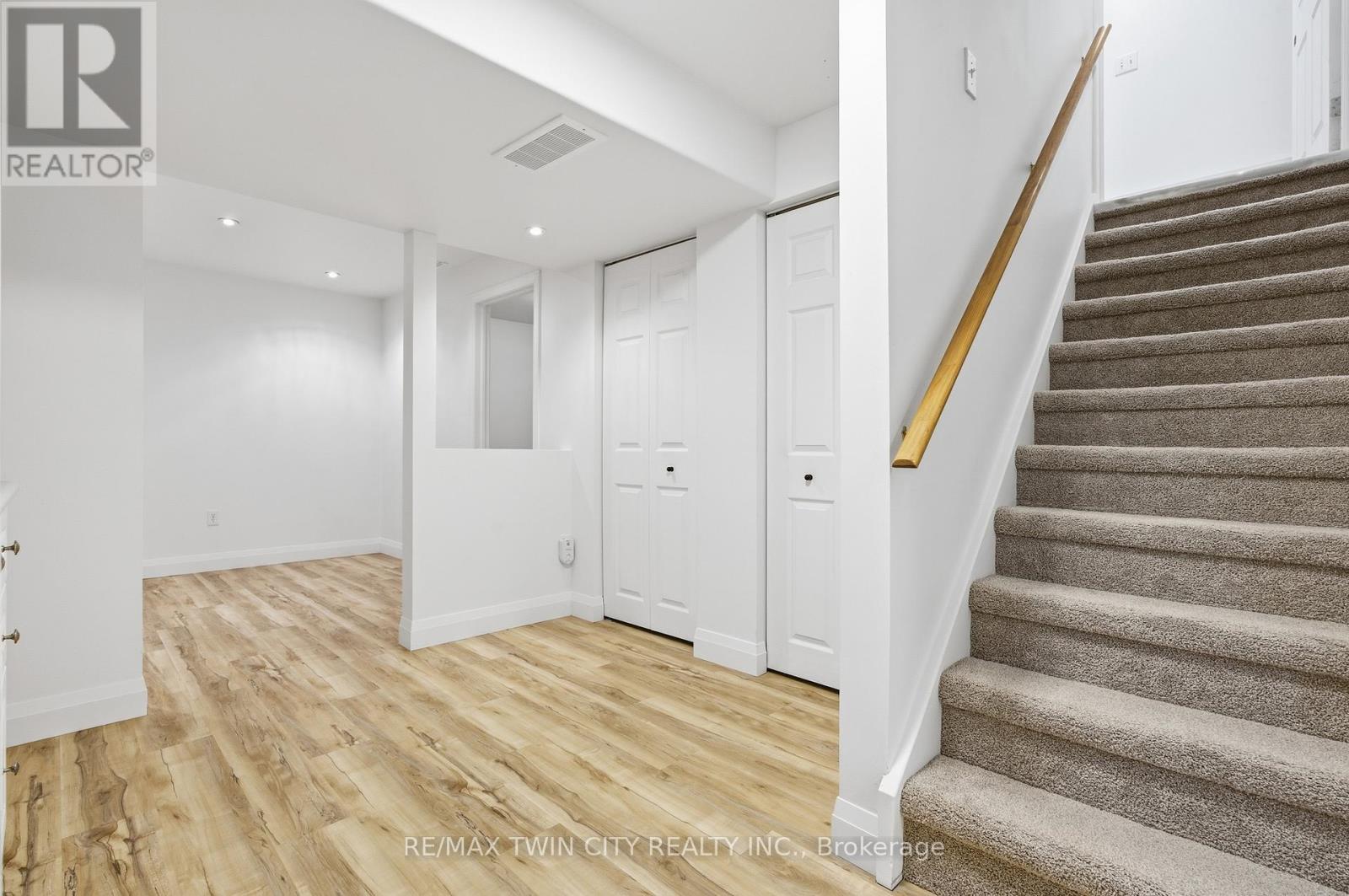 50 Dahlia Street, Kitchener, Ontario  N2E 4B1 - Photo 26 - X12714482