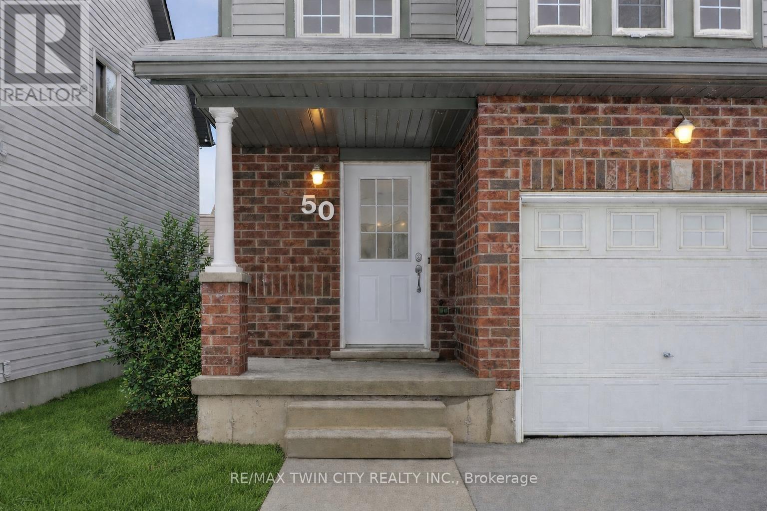 50 Dahlia Street, Kitchener, Ontario  N2E 4B1 - Photo 3 - X12714482