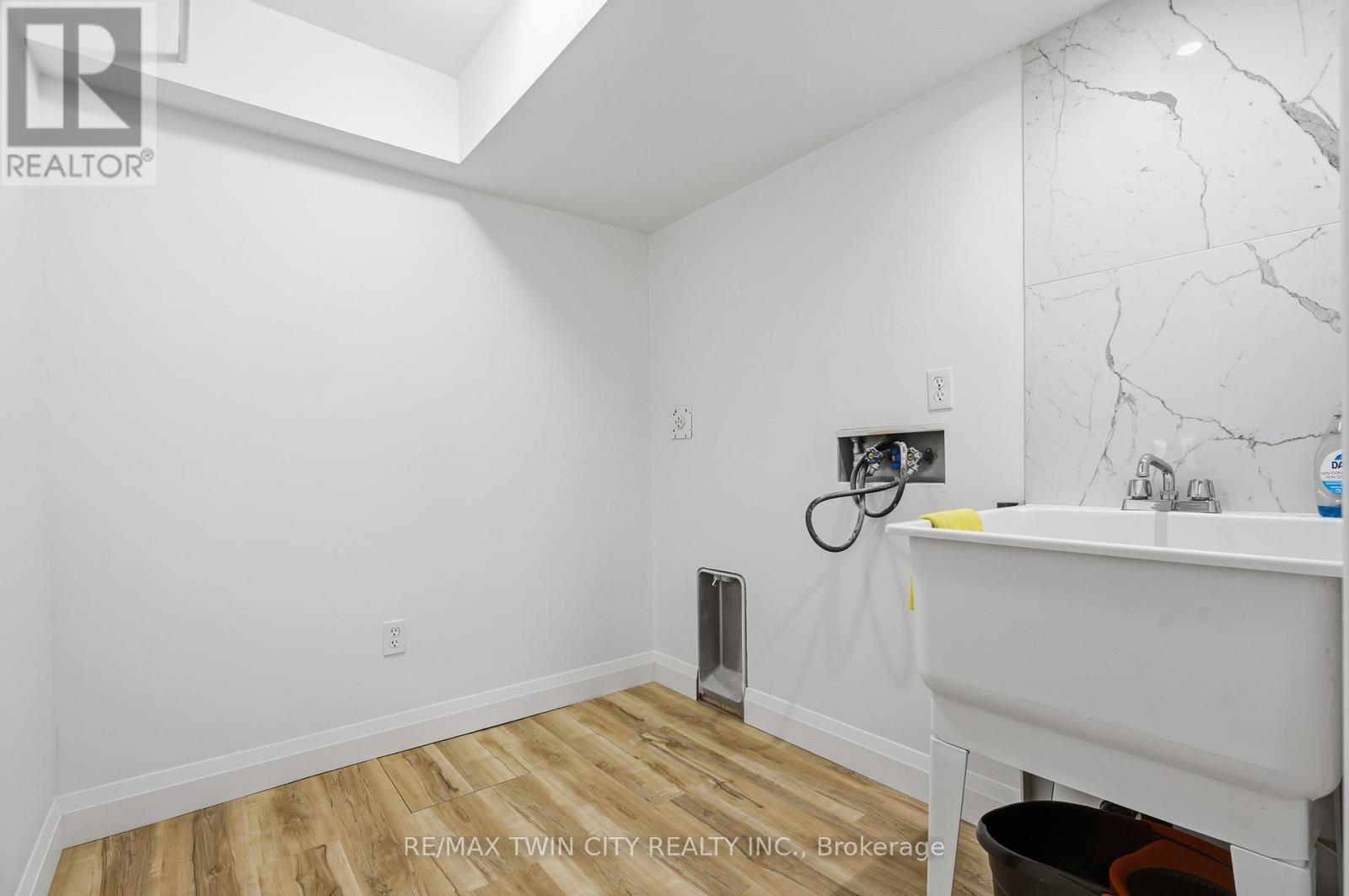 50 Dahlia Street, Kitchener, Ontario  N2E 4B1 - Photo 36 - X12714482