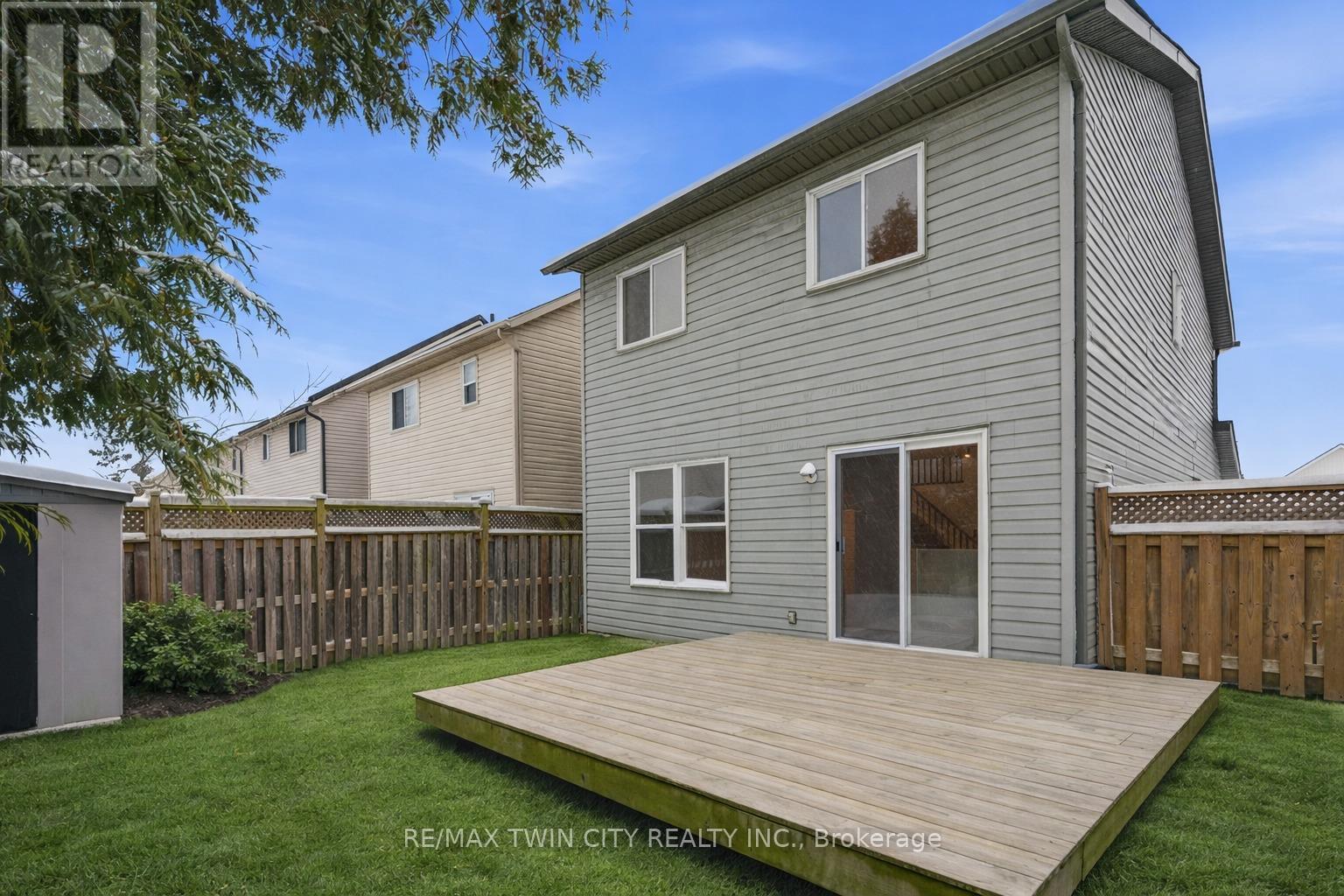 50 Dahlia Street, Kitchener, Ontario  N2E 4B1 - Photo 38 - X12714482