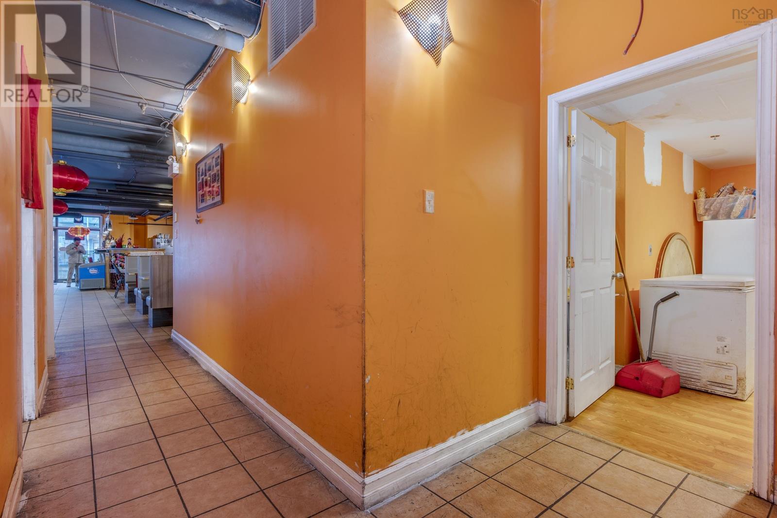 1075 Queen Street, Halifax Peninsula, Nova Scotia  B3H 2R8 - Photo 14 - 202601156