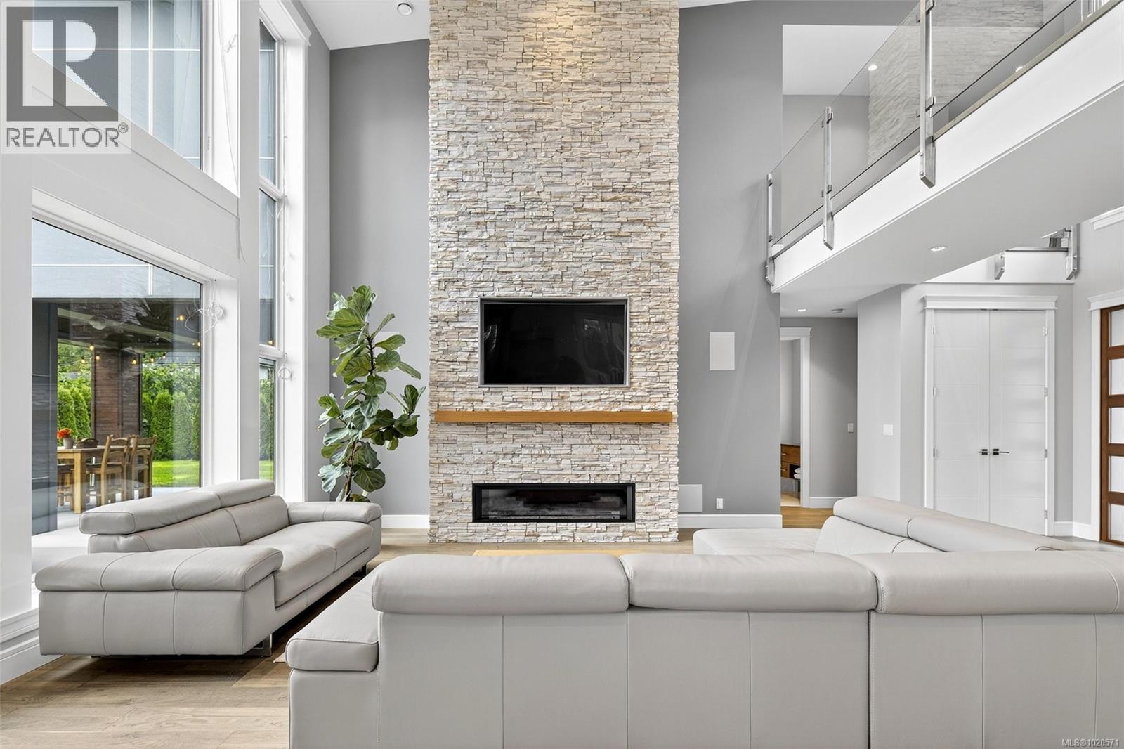 1857 Mcmicken Rd, North Saanich, British Columbia  V8L 5S5 - Photo 5 - 1020571