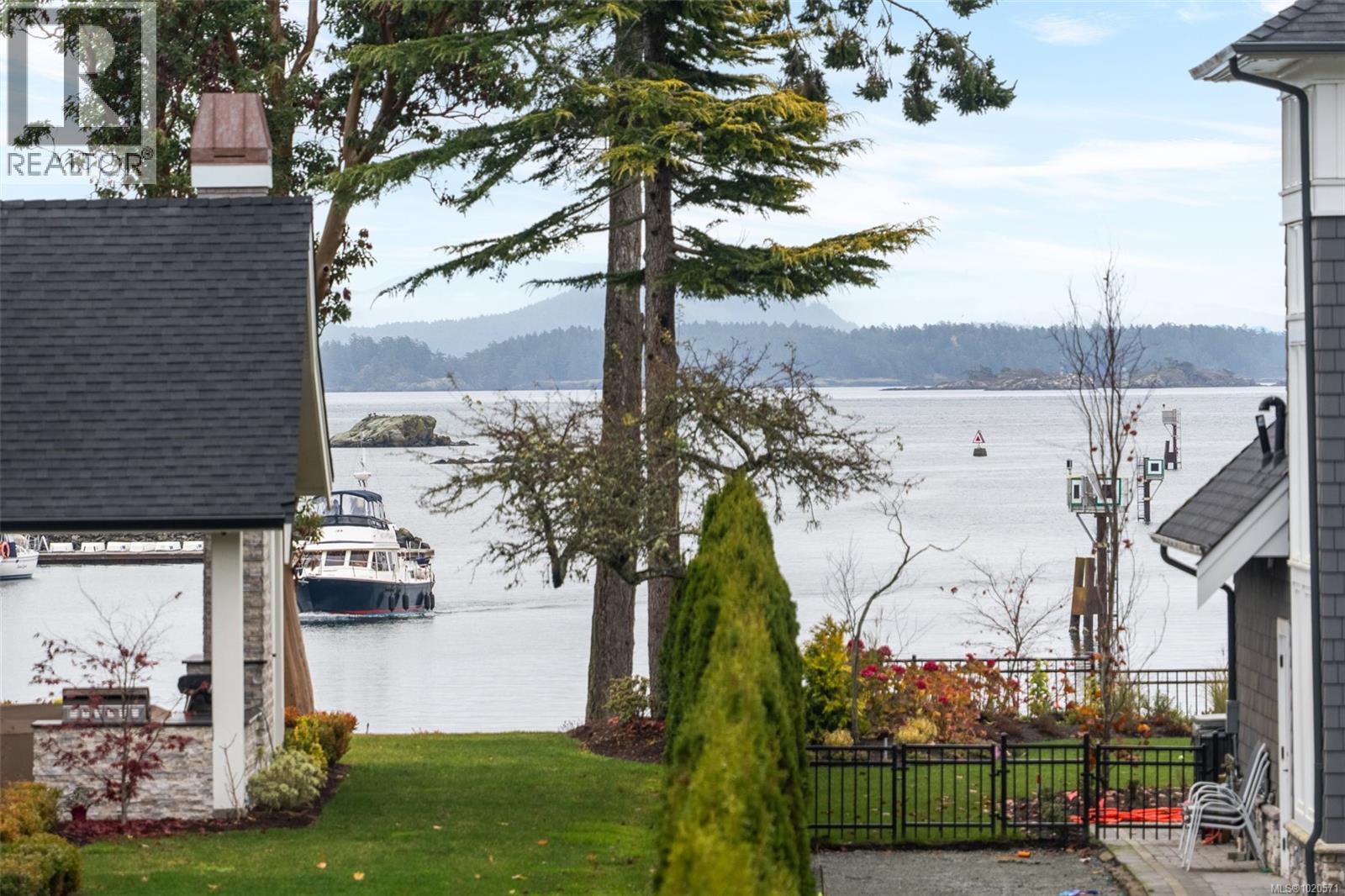 1857 Mcmicken Rd, North Saanich, British Columbia  V8L 5S5 - Photo 51 - 1020571