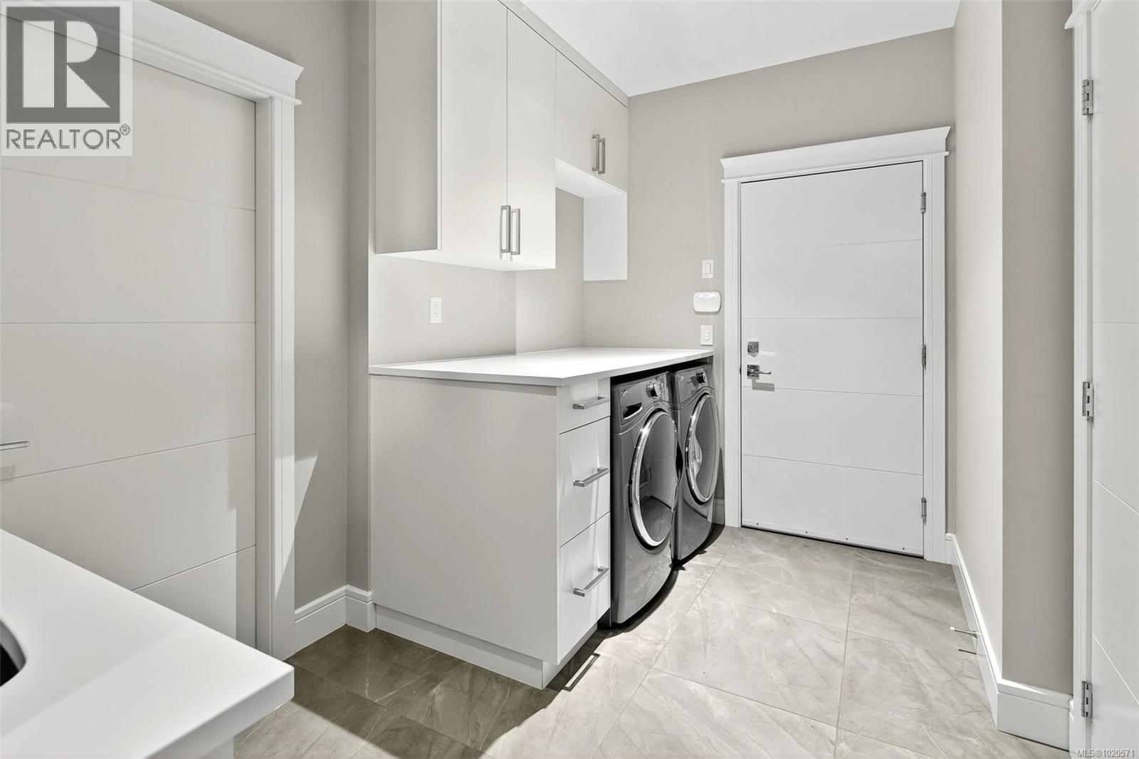 1857 Mcmicken Rd, North Saanich, British Columbia  V8L 5S5 - Photo 42 - 1020571