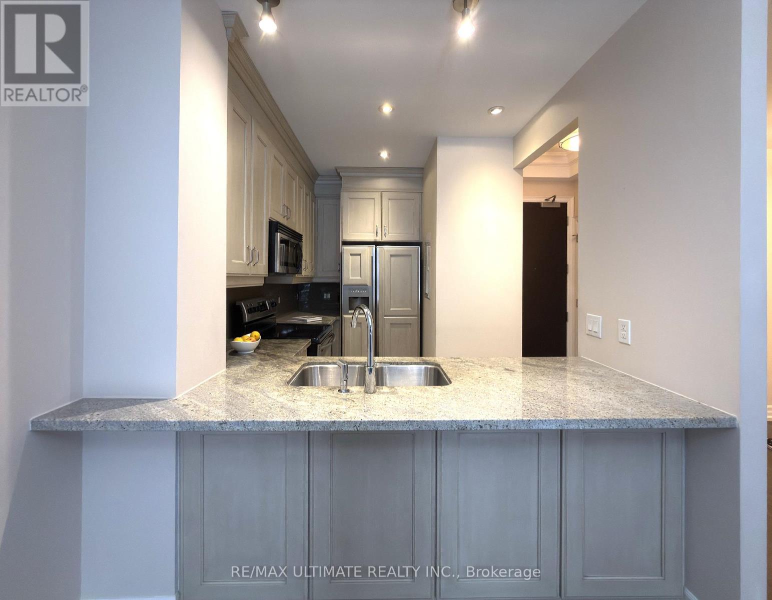 116 - 21 Burkebrook Place, Toronto, Ontario  M4G 0A2 - Photo 7 - C12713134