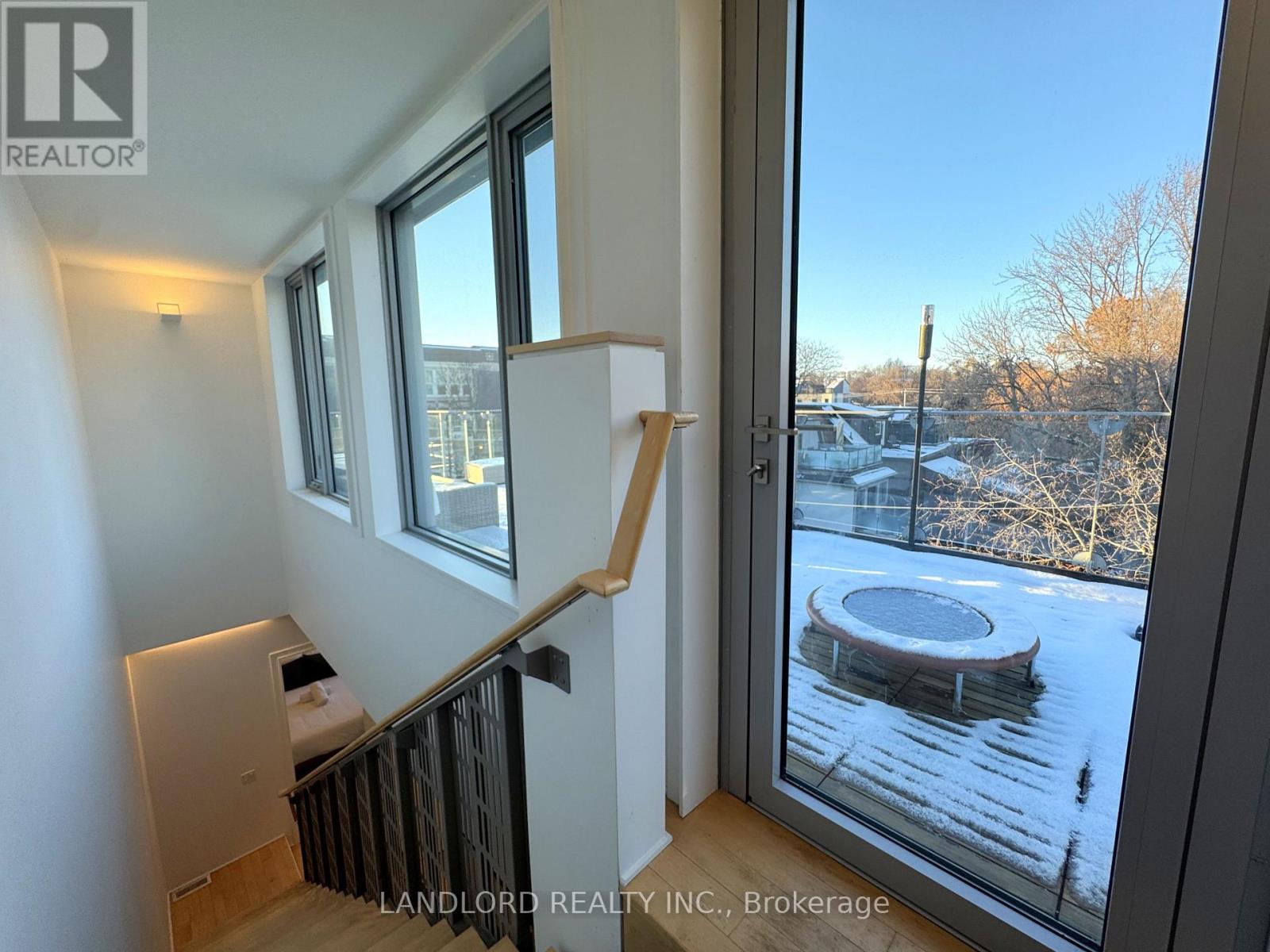 Th1 - 15 Cummings Street, Toronto, Ontario  M4M 1M7 - Photo 23 - E12616166