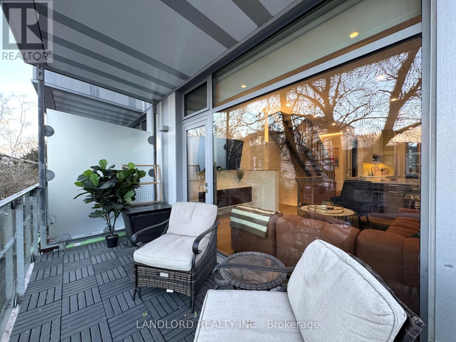 Th1 - 15 Cummings Street, Toronto, Ontario  M4M 1M7 - Photo 25 - E12616166