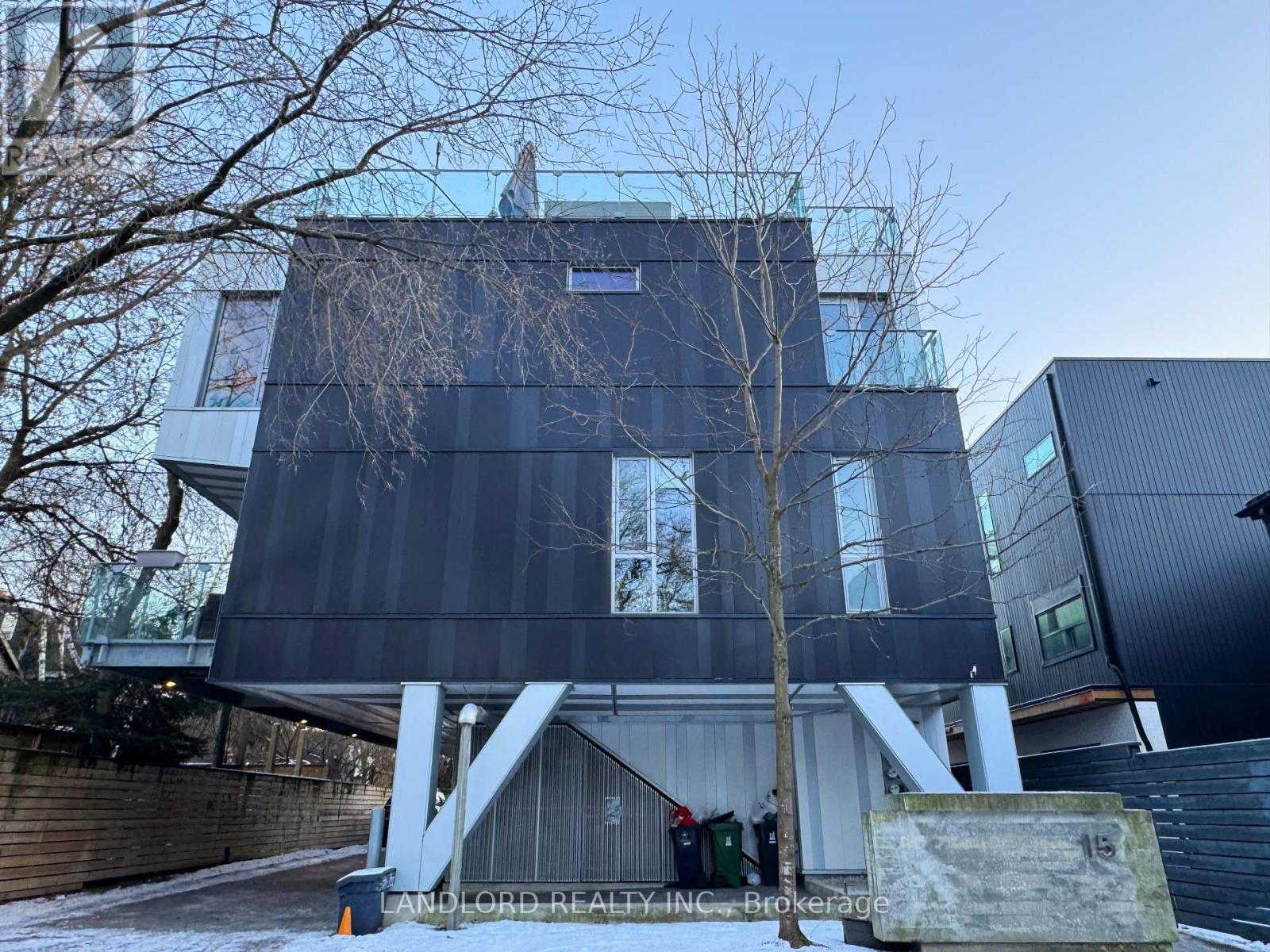 Th1 - 15 Cummings Street, Toronto, Ontario  M4M 1M7 - Photo 27 - E12616166