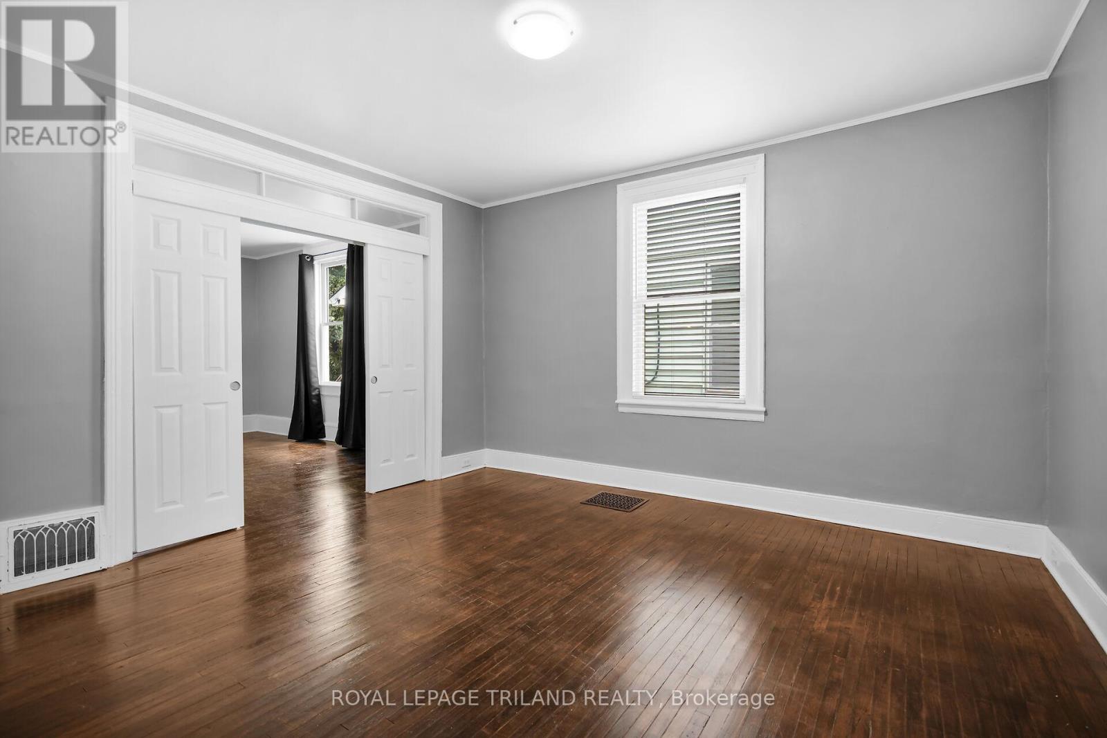 1 - 122 Centre Street, St. Thomas, Ontario  N5R 2Z9 - Photo 8 - X12714592