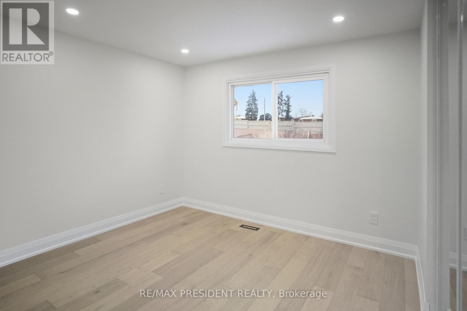 8 Northgate Boulevard, Brampton, Ontario  L6S 4A6 - Photo 16 - W12707132