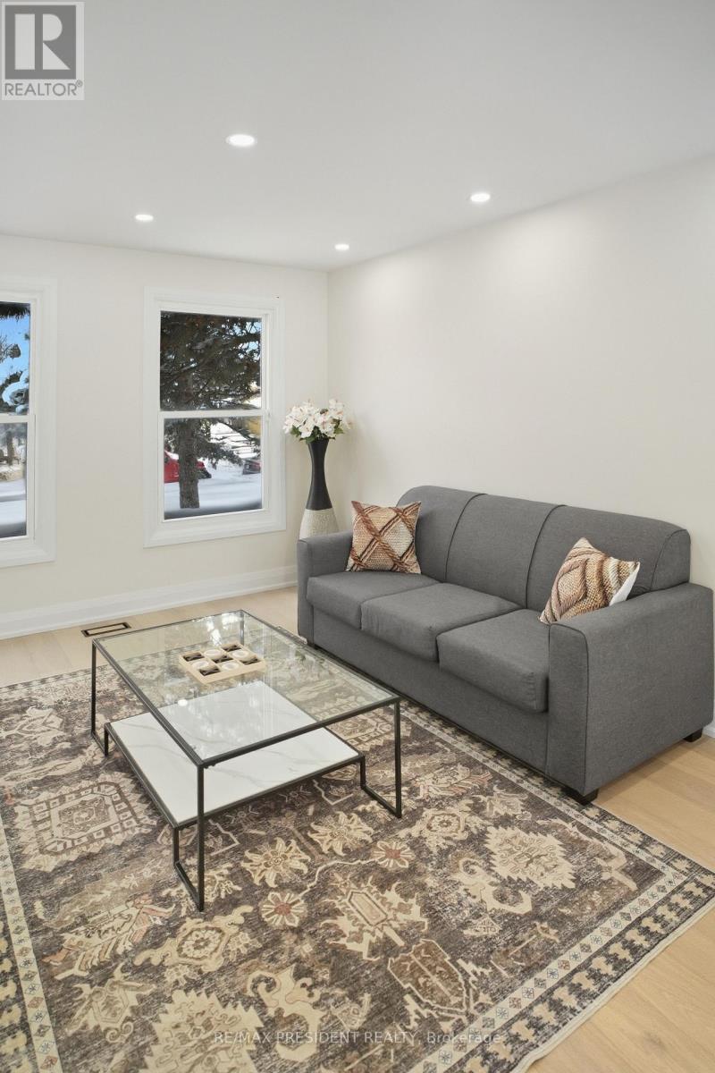 8 Northgate Boulevard, Brampton, Ontario  L6S 4A6 - Photo 5 - W12707132