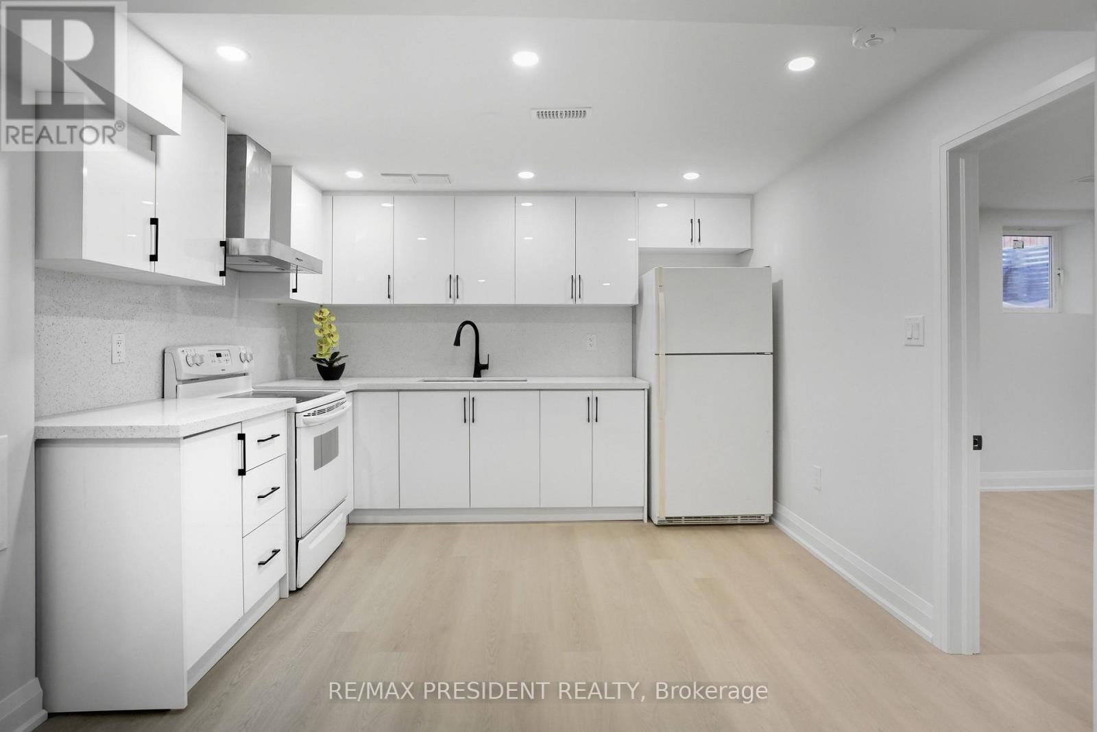 8 Northgate Boulevard, Brampton, Ontario  L6S 4A6 - Photo 24 - W12707132