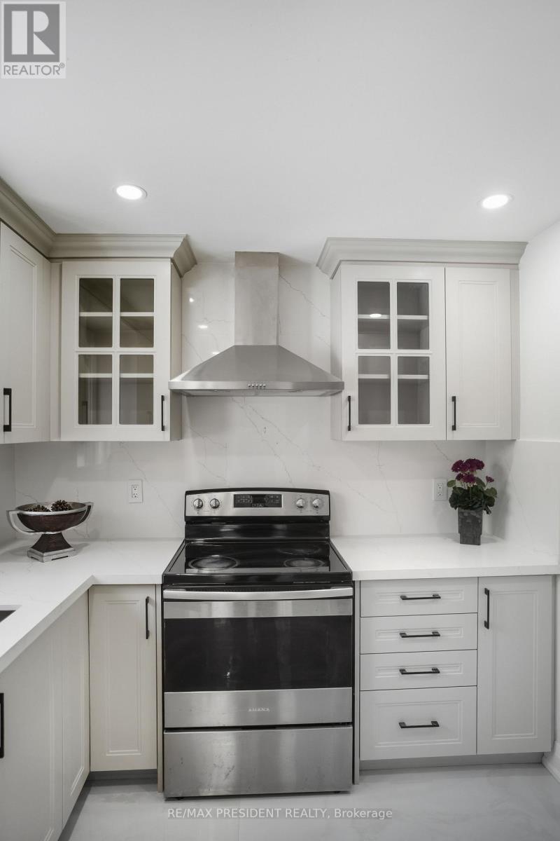 8 Northgate Boulevard, Brampton, Ontario  L6S 4A6 - Photo 10 - W12707132