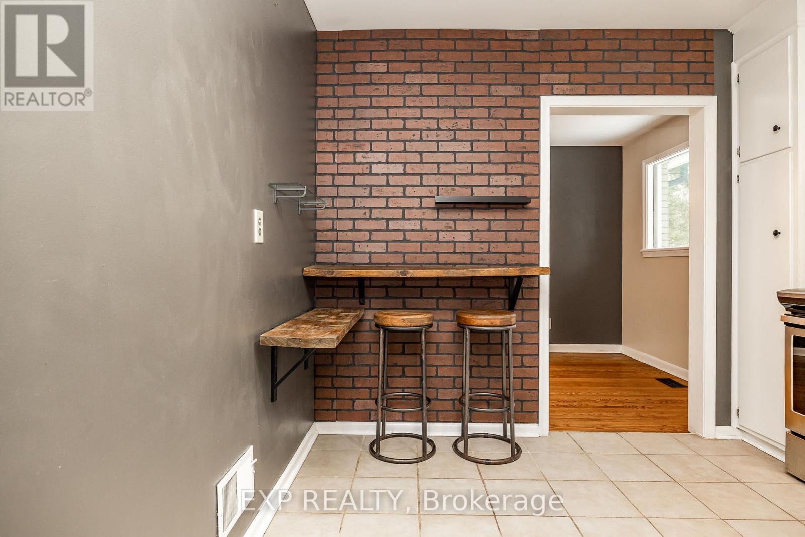 972 Arkell Street, Ottawa, Ontario  K2B 5R3 - Photo 16 - X12714518