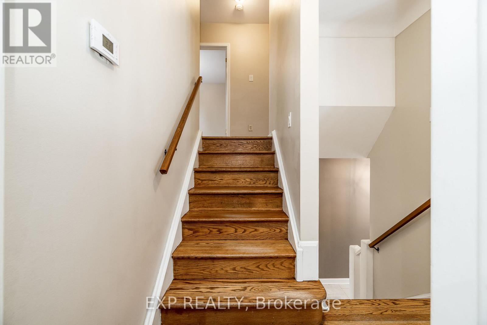 972 Arkell Street, Ottawa, Ontario  K2B 5R3 - Photo 17 - X12714518