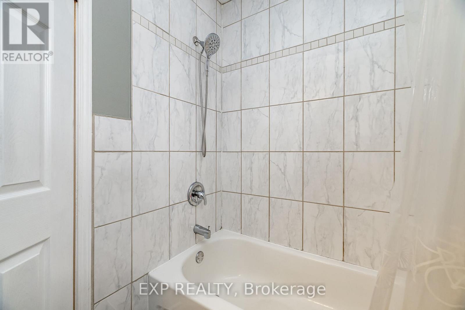 972 Arkell Street, Ottawa, Ontario  K2B 5R3 - Photo 23 - X12714518