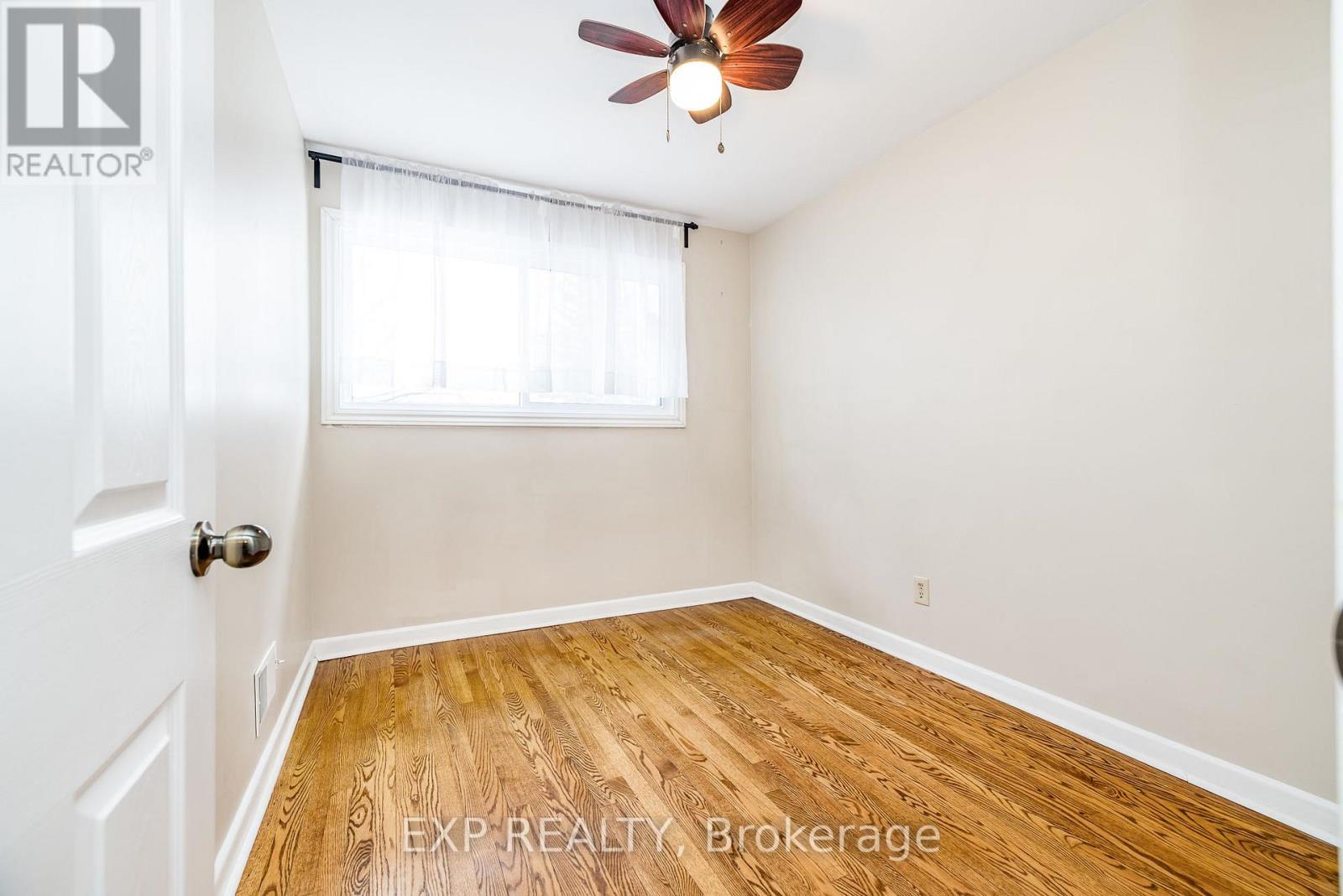 972 Arkell Street, Ottawa, Ontario  K2B 5R3 - Photo 24 - X12714518