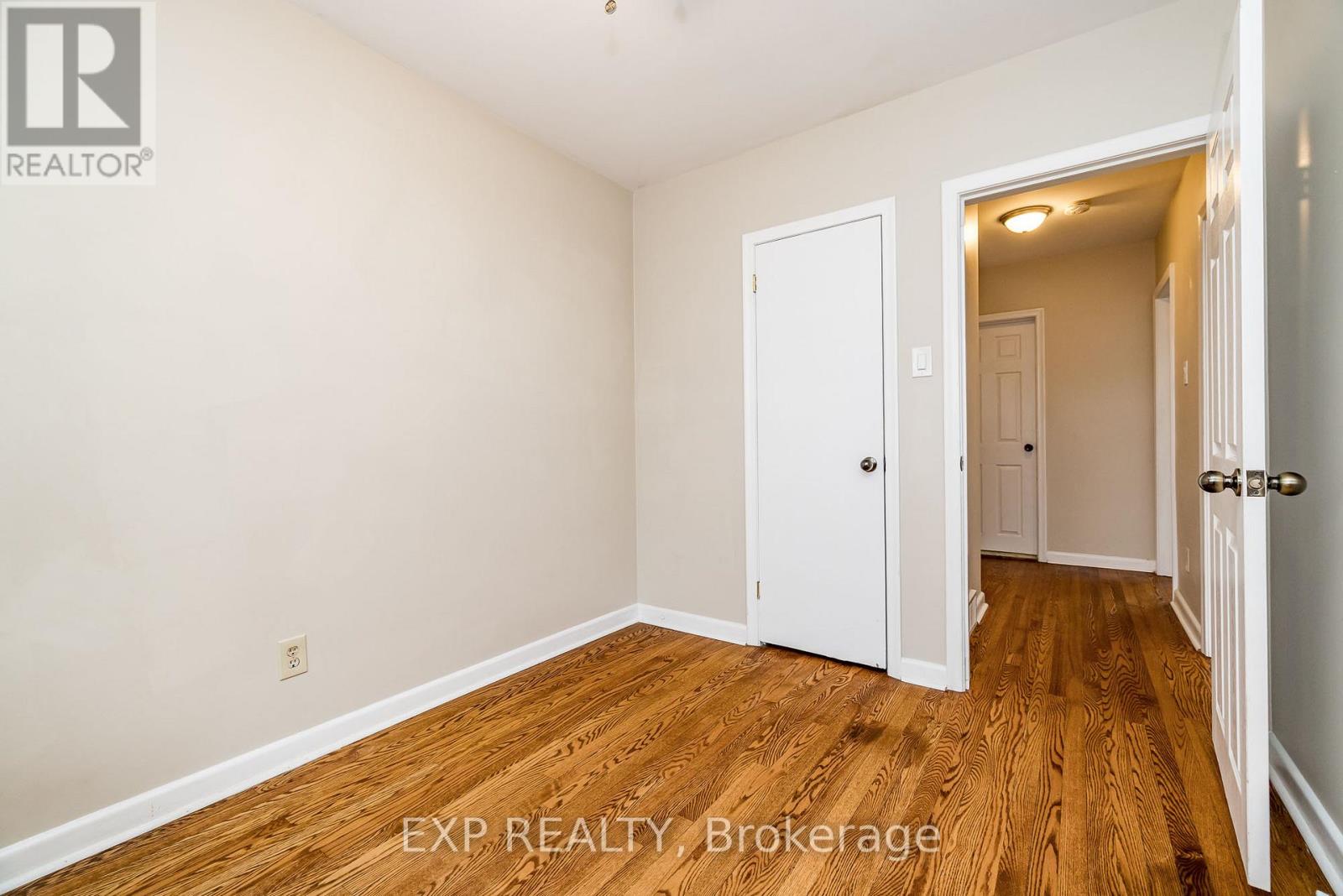 972 Arkell Street, Ottawa, Ontario  K2B 5R3 - Photo 25 - X12714518