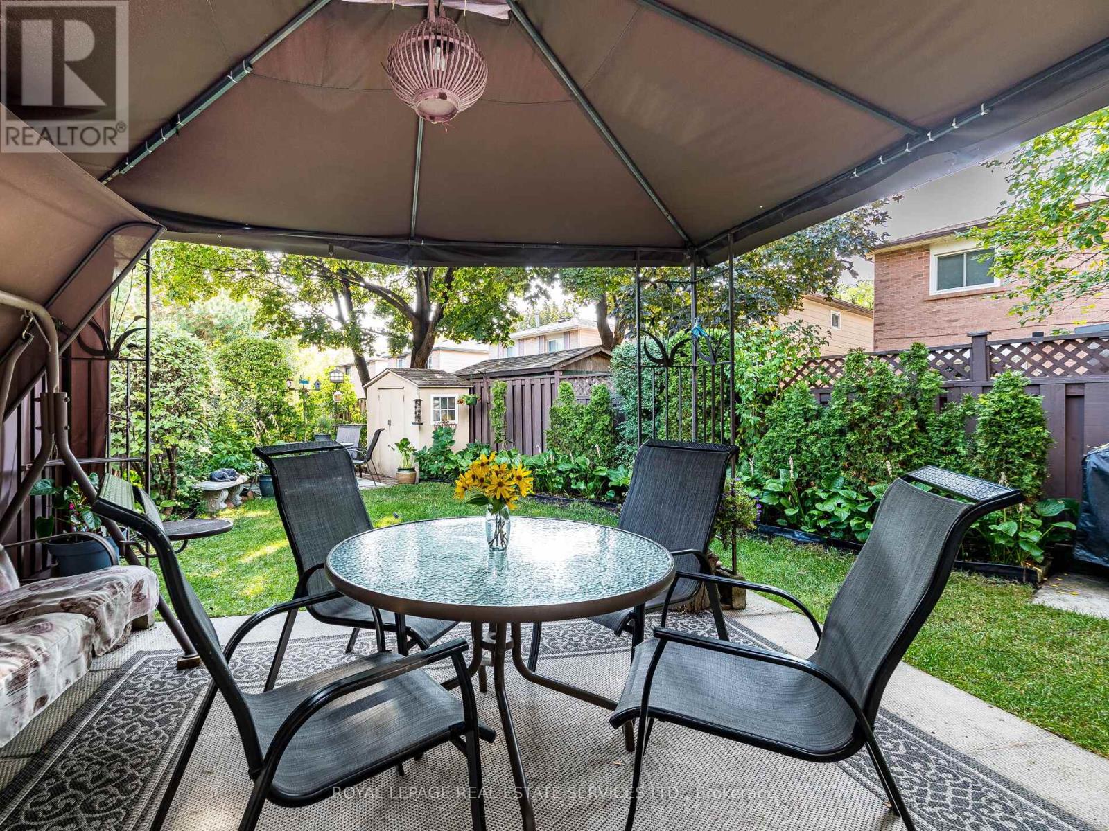 77 Martindale Crescent, Brampton, Ontario  L6X 2T8 - Photo 43 - W12425752