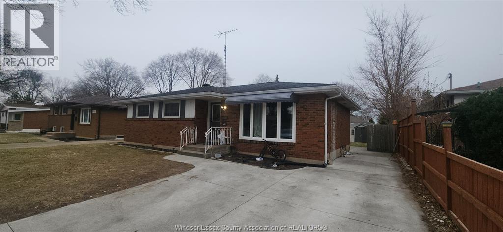 MLS# 26001544: 3970 LENNON COURT, Windsor, Canada
