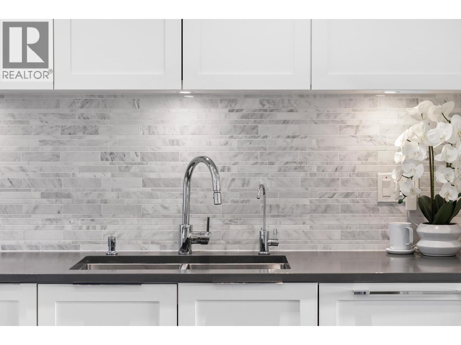 408 3825 Cates Landing Way, North Vancouver, British Columbia  V7G 0A6 - Photo 9 - R3081404