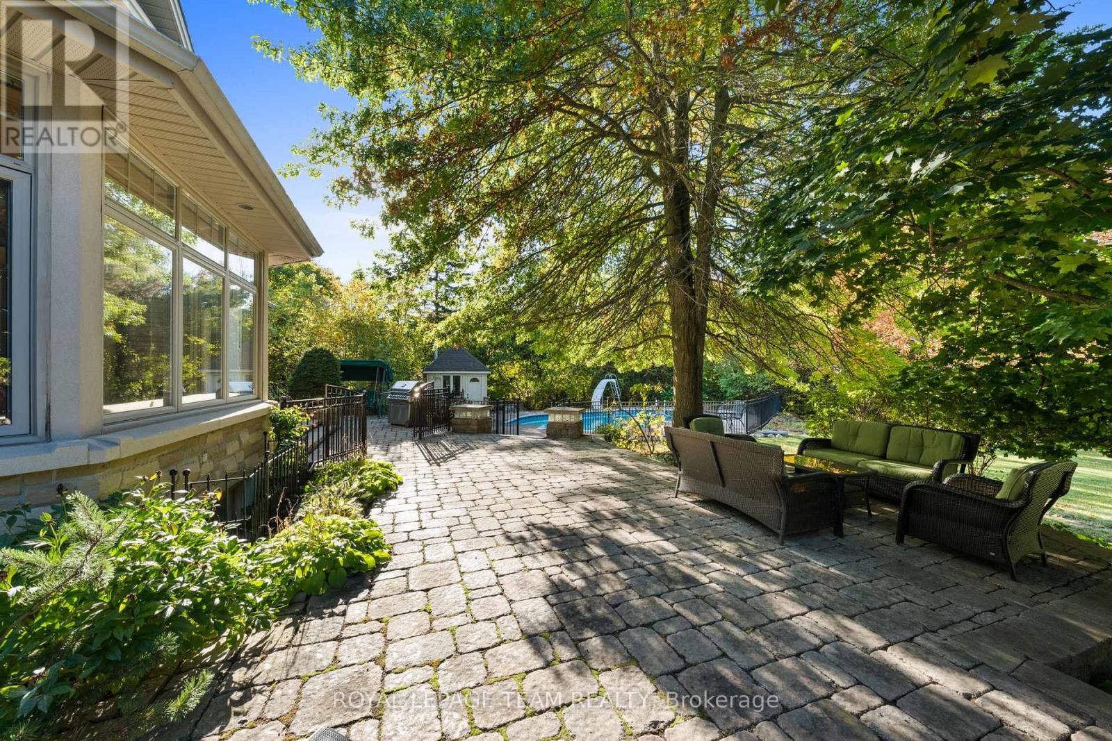 7 Sara Court, Ottawa, Ontario  K2R 1E2 - Photo 48 - X12538726